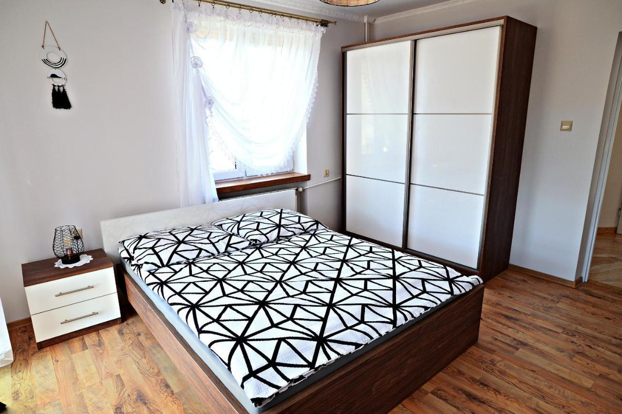 Apartament Z Tarasem I Pokoje Klimatyzowane -Drozdowka Solina سولينا المظهر الخارجي الصورة