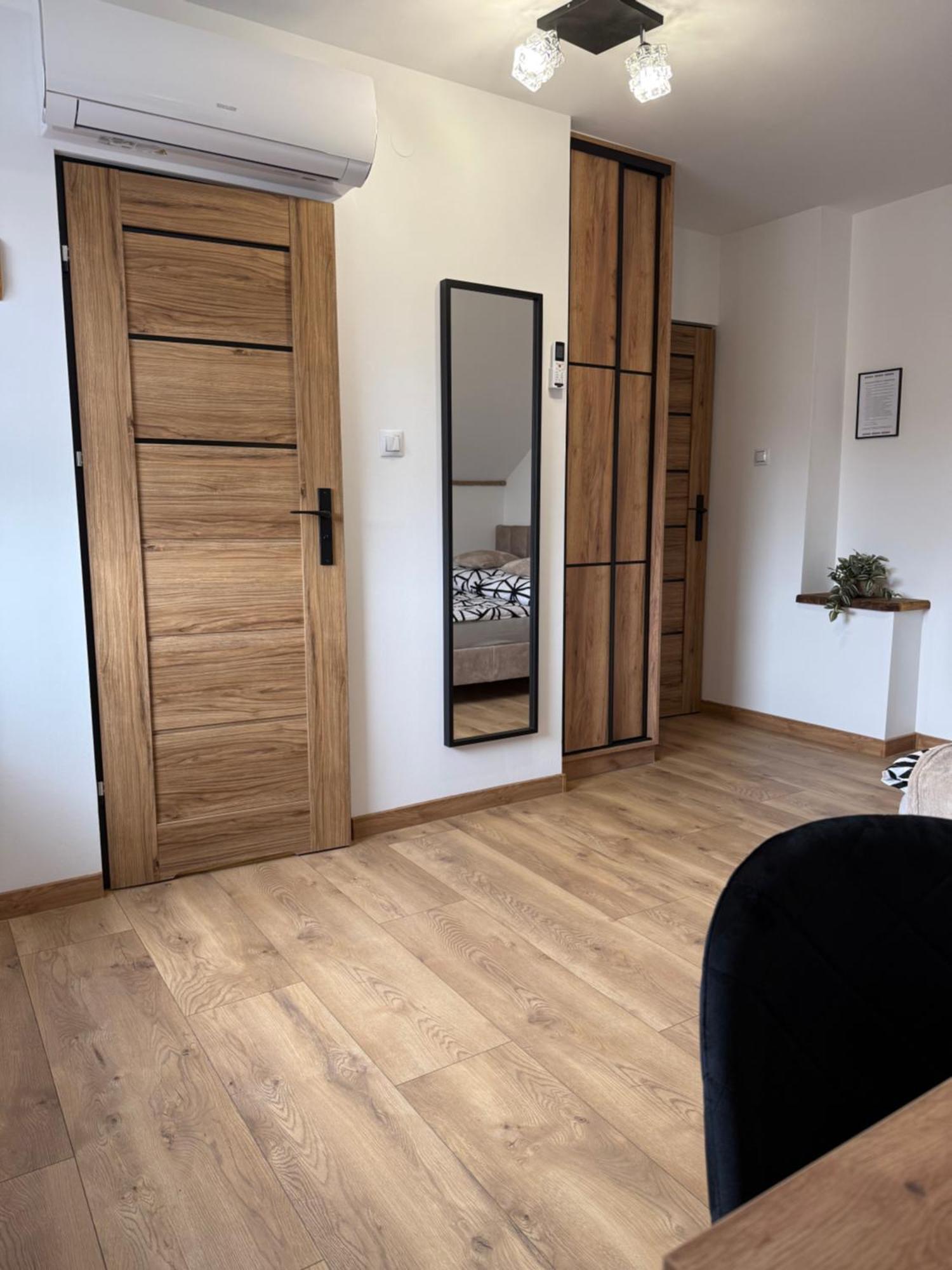 Apartament Z Tarasem I Pokoje Klimatyzowane -Drozdowka Solina سولينا المظهر الخارجي الصورة