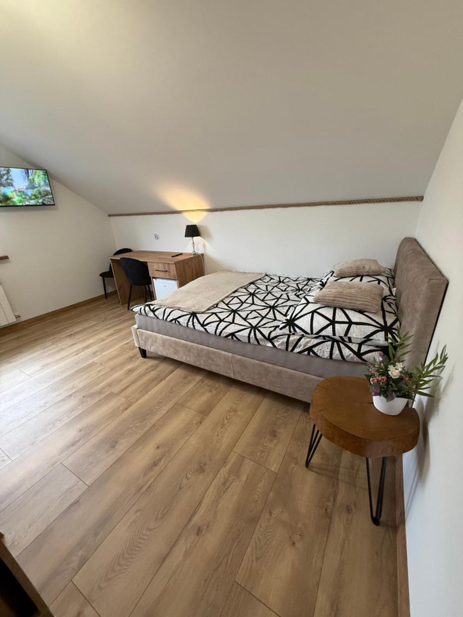 Apartament Z Tarasem I Pokoje Klimatyzowane -Drozdowka Solina سولينا المظهر الخارجي الصورة